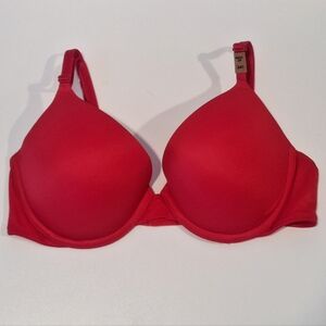Victoria's Secret PINK Wear Everywhere push-up bra - NWT